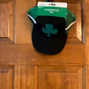 New St Patrick’s Fay Mens Destress Hat NWT
